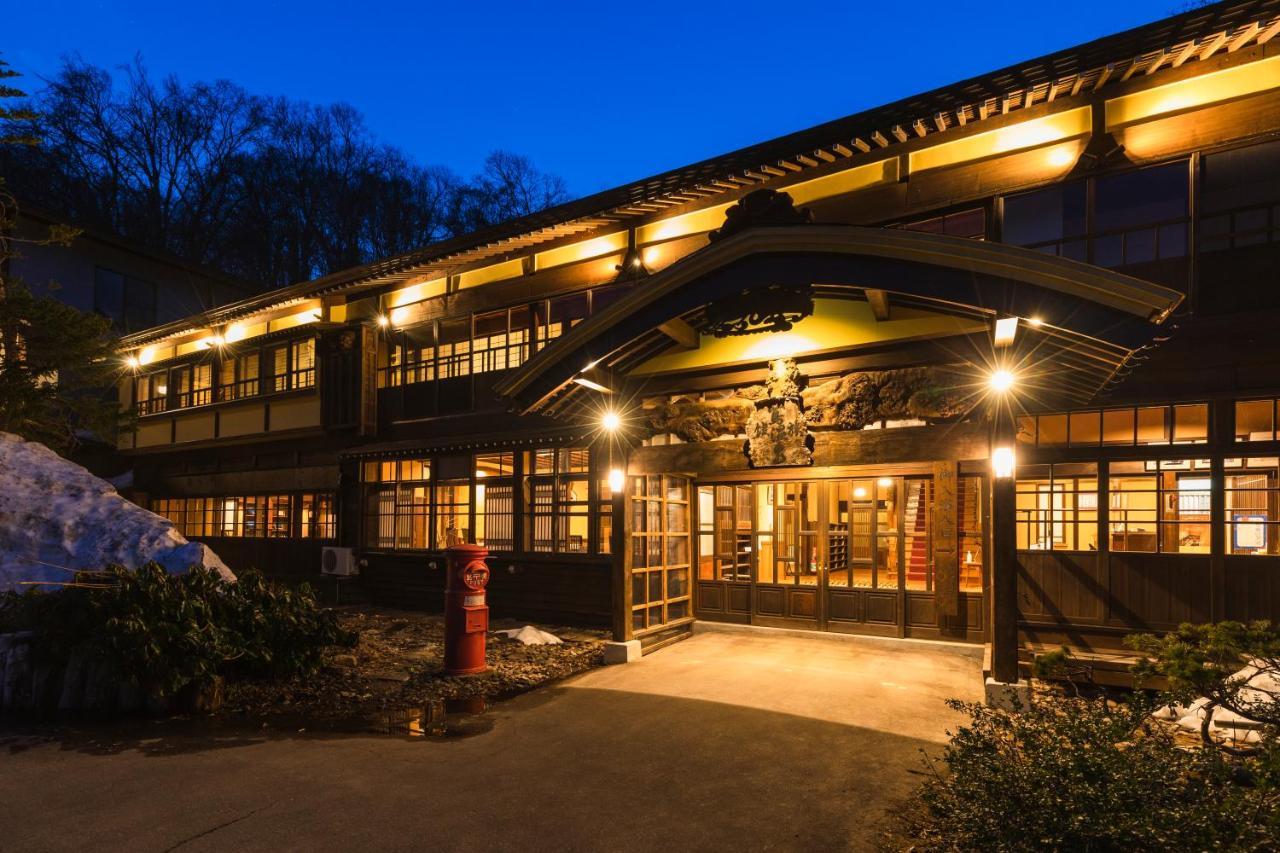 Tsuta Onsen Ryokan Towada Esterno foto
